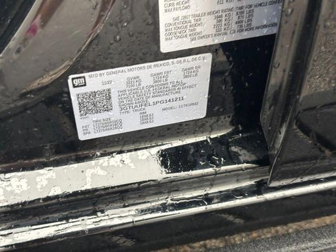 Used 2023 GMC Sierra 1500 AT4X image 23