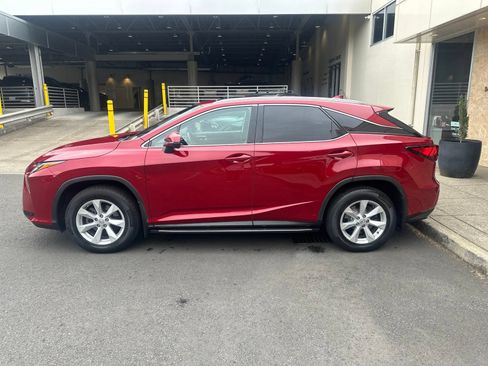 Used 2017 Lexus RX 350 AWD w/ Premium Package image 2