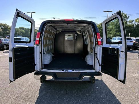 Used 2025 Chevrolet Express 2500 w/ Driver Convenience Package RWD image 8