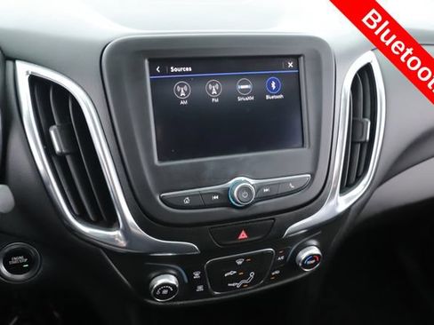 Used 2021 Chevrolet Equinox LT FWD image 4