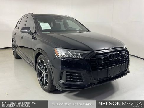 Used 2020 Audi Q7 3.0T Prestige w/ Prestige Package AWD/4WD image 3