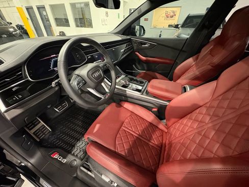Used 2026 Audi SQ8 Prestige AWD/4WD image 10