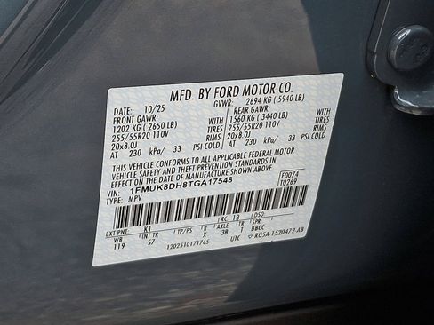 New 2026 Ford Explorer Active w/ Active Comfort Package AWD/4WD image 8