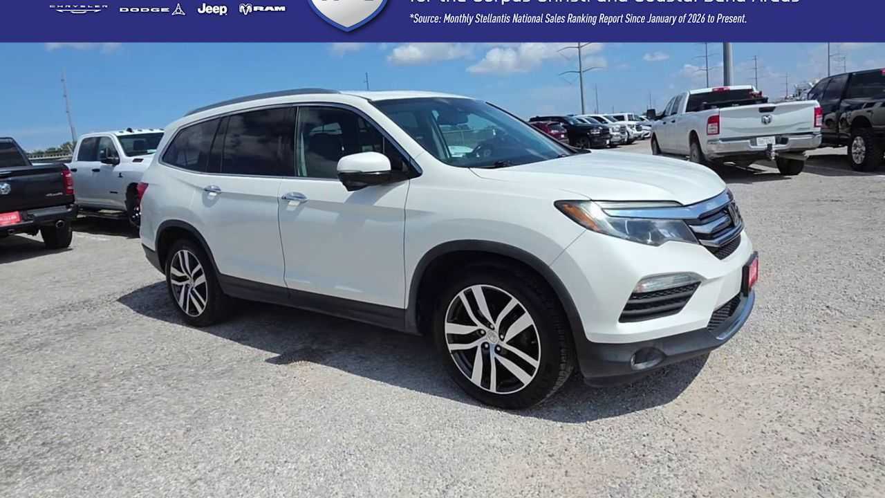 Used 2018 Honda Pilot Touring image 2