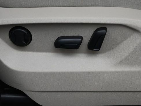 New 2026 Volkswagen Atlas SE image 20