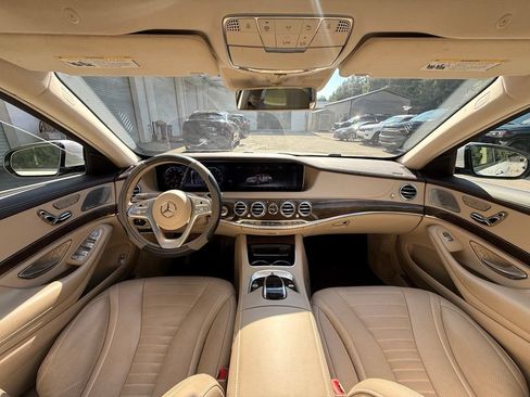 Used 2019 Mercedes-Benz S 560 Sedan image 9