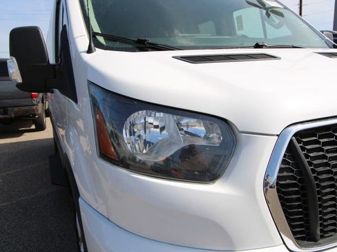 Used 2025 Ford Transit 350 XLT RWD image 9