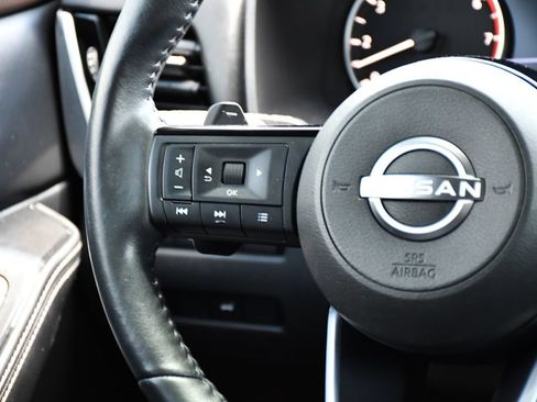 Used 2023 Nissan Rogue SL w/ SL Premium Package FWD image 26