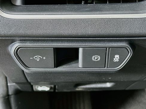 Used 2025 Kia K4 FWD image 17
