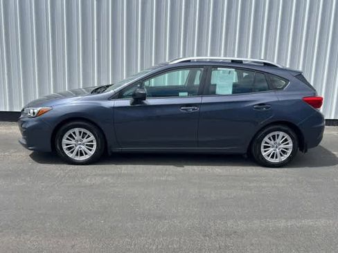 Used 2017 Subaru Impreza 2.0i Premium AWD/4WD image 3