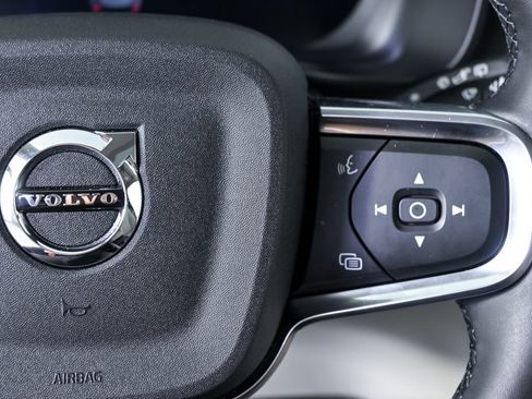 New 2026 Volvo XC40 B5 Plus w/ Protection Package Premier image 10