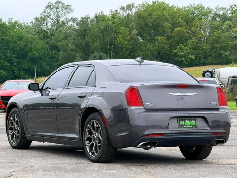 Used 2016 Chrysler 300 S AWD/4WD image 2