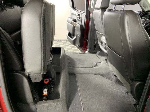 Used 2019 GMC Sierra 1500 SLT w/ SLT Premium Package image 22