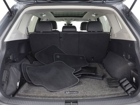 Certified 2023 Volkswagen Tiguan SE AWD/4WD image 17