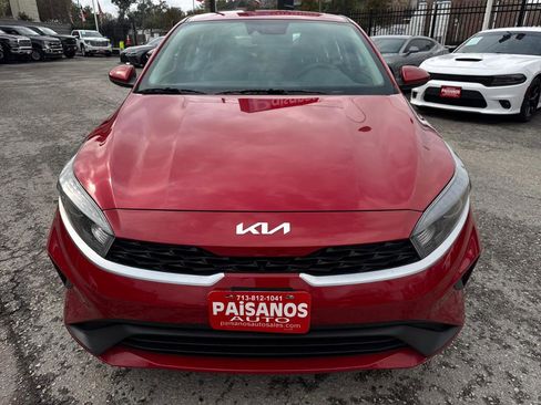 Used 2024 Kia Forte LXS image 3