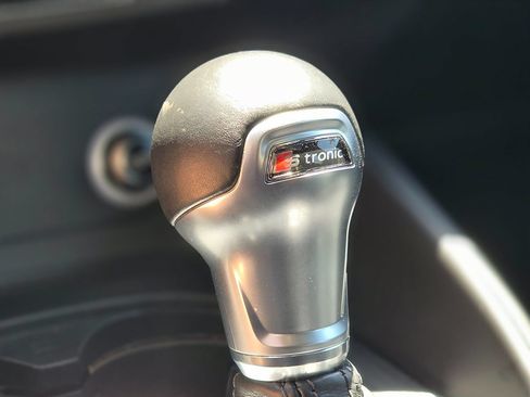 Used 2018 Audi A3 2.0T Premium FWD image 38