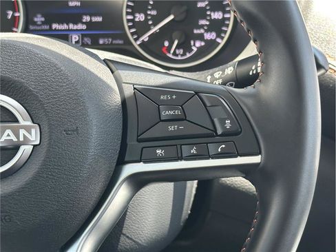Used 2025 Nissan Sentra SR FWD image 22