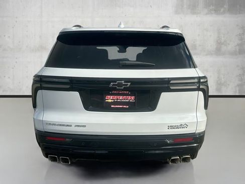 New 2026 Chevrolet Traverse High Country w/ LPO, Floor Liner Package image 6