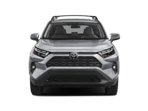 Used 2025 Toyota RAV4 XLE image 4
