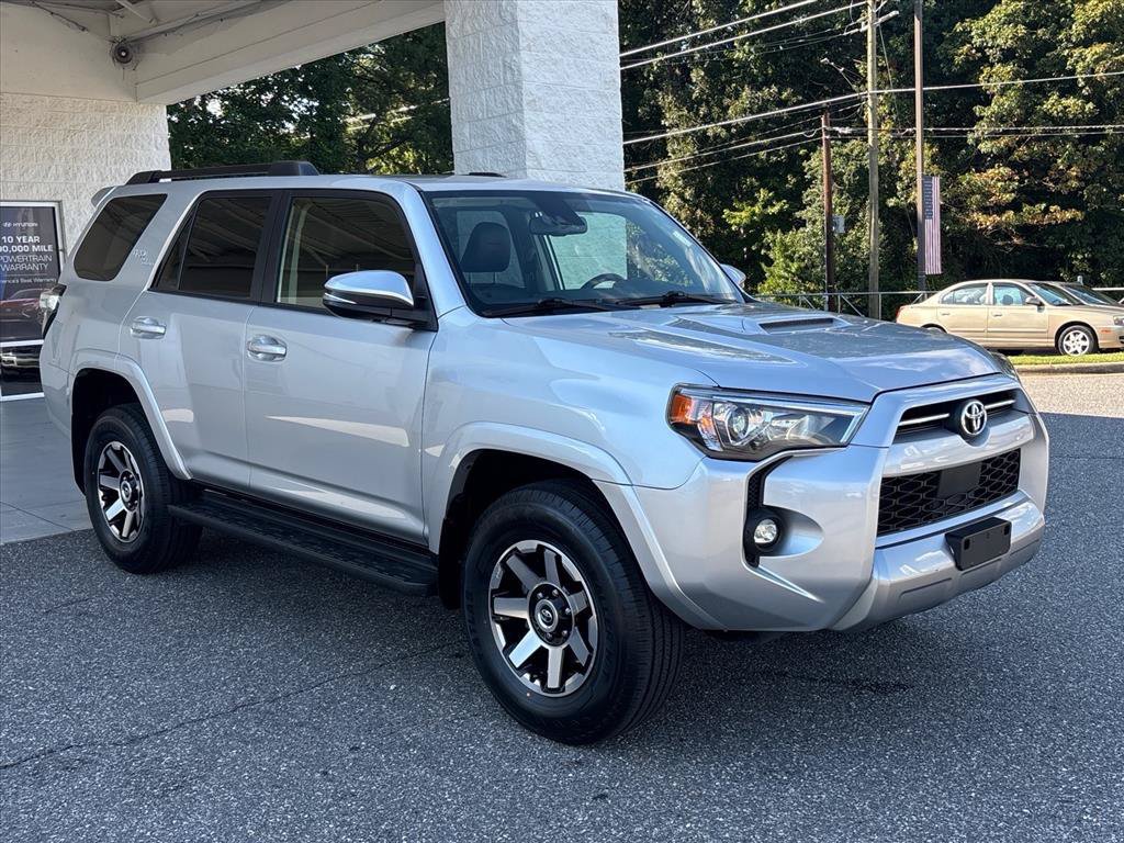 Used 2024 Toyota 4Runner TRD Off-Road Premium AWD/4WD image 21