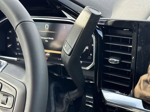 New 2026 GMC Sierra 2500 SLT w/ SLT Convenience Package image 20