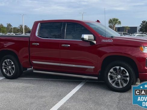 Used 2023 Chevrolet Silverado 1500 High Country w/ Technology Package image 2