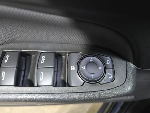 Used 2023 Chevrolet Equinox RS AWD/4WD image 29