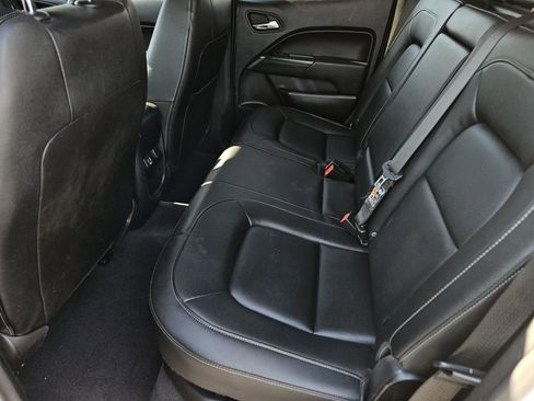 Used 2020 Chevrolet Colorado ZR2 image 11