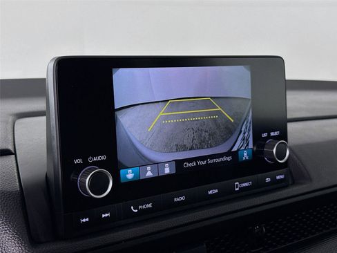 Used 2025 Honda CR-V EX image 13