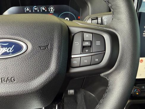 New 2025 Ford Ranger Lariat w/ FX4 Off-Road Package AWD/4WD image 19
