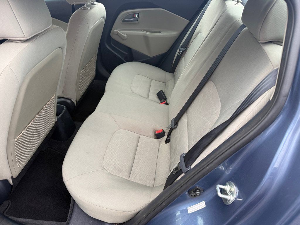 Used 2016 Kia Rio LX FWD image 9