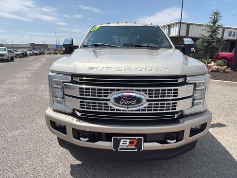 Certified 2017 Ford F350 Platinum w/ Platinum Ultimate Package AWD/4WD image 2