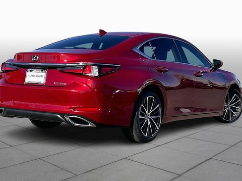 Used 2024 Lexus ES 350 w/ Premium Package image 11