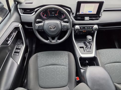 Used 2023 Toyota RAV4 XLE w/ Convenience Package FWD image 14