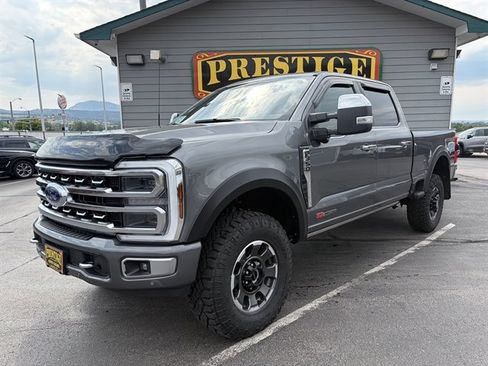 Used 2024 Ford F350 Platinum w/ Tremor Off-Road Package AWD/4WD image 2