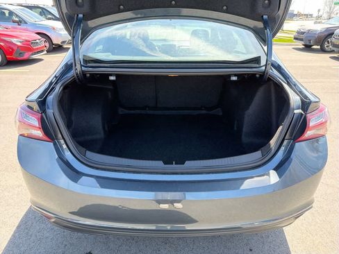 Used 2020 Chevrolet Malibu LT w/ Leather Package FWD image 35