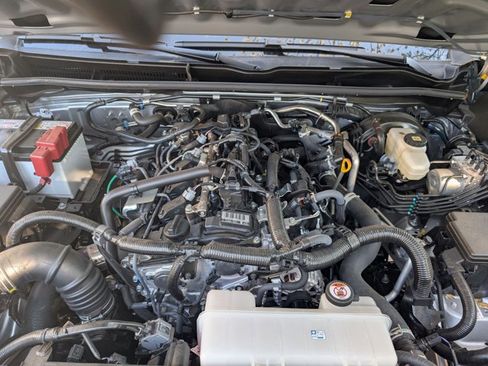 Used 2025 Toyota 4Runner SR5 image 21