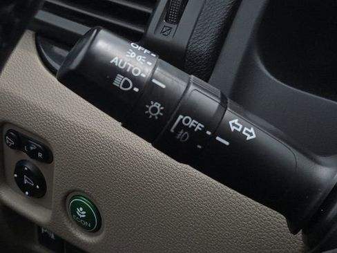 Used 2021 Honda Pilot Elite image 30