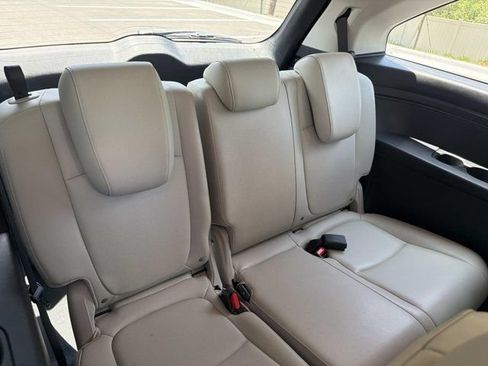Used 2025 Honda Odyssey EX-L image 18