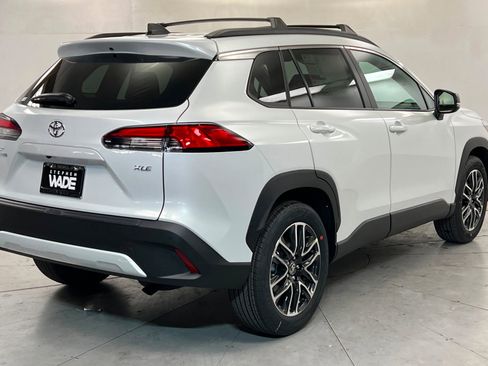New 2026 Toyota Corolla Cross XLE FWD image 5