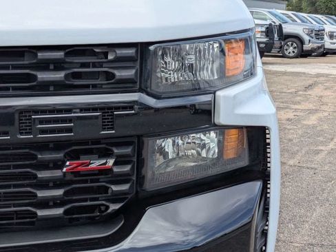 Used 2021 Chevrolet Silverado 1500 Custom Trail Boss AWD/4WD image 10