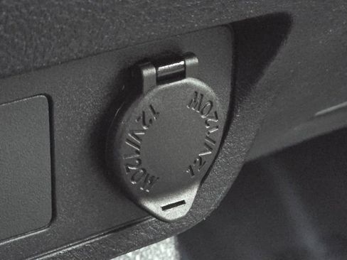 Used 2023 Toyota Tacoma SR image 11