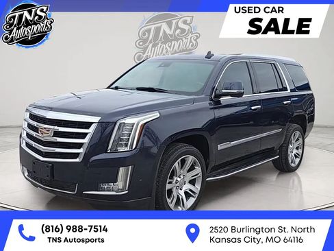 Used 2020 Cadillac Escalade Luxury AWD/4WD image 1