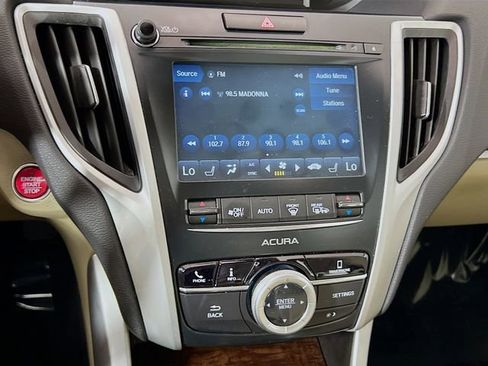 Used 2020 Acura TLX FWD image 17
