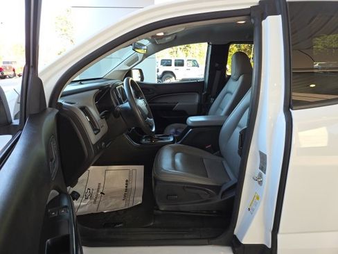 Used 2019 Chevrolet Colorado W/T image 15