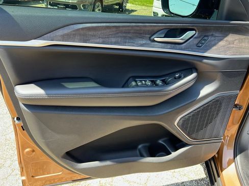New 2026 Jeep Grand Cherokee Limited AWD/4WD image 25