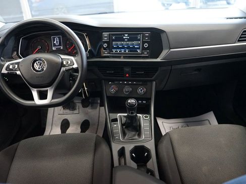 Used 2020 Volkswagen Jetta S w/ Driver Assistance Package image 36