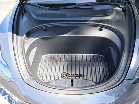 Used 2023 Tesla Model 3 Standard Range RWD image 29