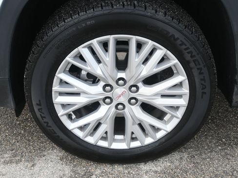 Used 2026 GMC Acadia Elevation w/ Elevation Premium Package FWD image 7