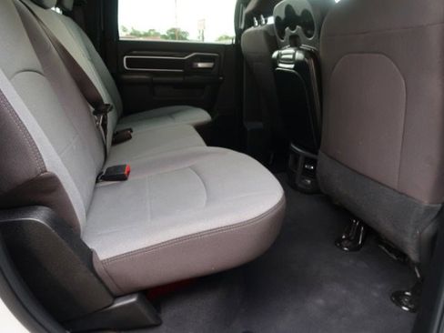 Used 2024 RAM 3500 SLT w/ Quick Order Package 2YG SLT AWD/4WD image 11
